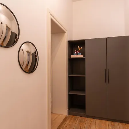 Apartment Stylisches In Zentraler Kreuzberger Kiezlage *