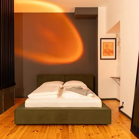 Luxury Apartment, Space For 7! Location Neukoelln & Kreuzberg דירה ברלין