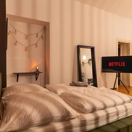 Luxury Apartment, Space For 7! Location Neukoelln & Kreuzberg 公寓