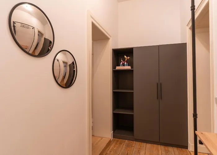 Appartement Luxury Apartment, Space For 7! Location Neukoelln & Kreuzberg *