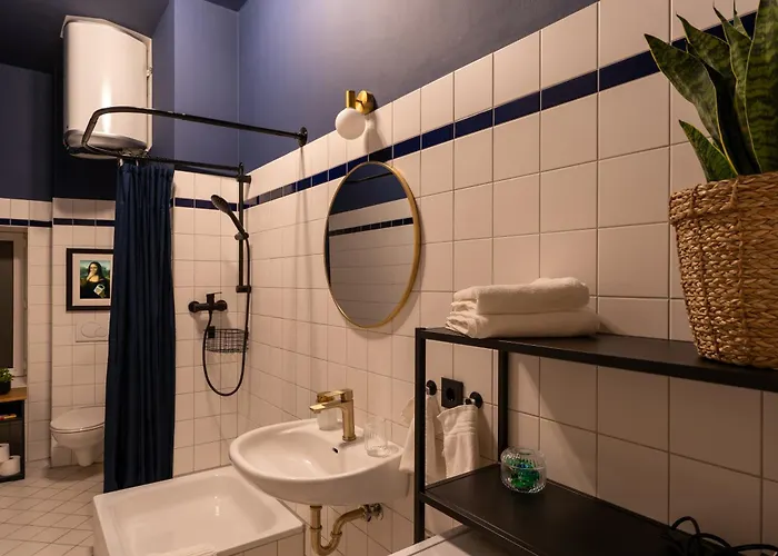 Luxury Apartment, Space For 7! Location Neukoelln & Kreuzberg *