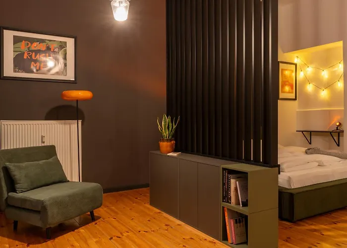 Luxury Apartment, Space For 7! Location Neukoelln & Kreuzberg *