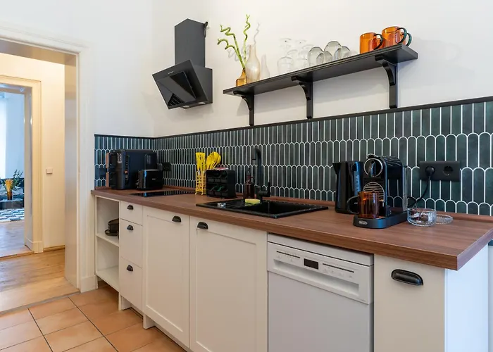 Luxury Apartment, Space For 7! Location Neukoelln & Kreuzberg 柏林