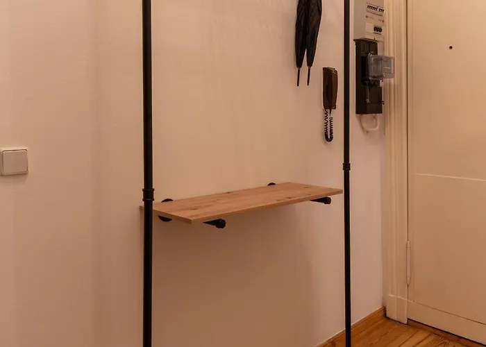 Luxury Apartment, Space For 7! Location Neukoelln & Kreuzberg Lägenhet *