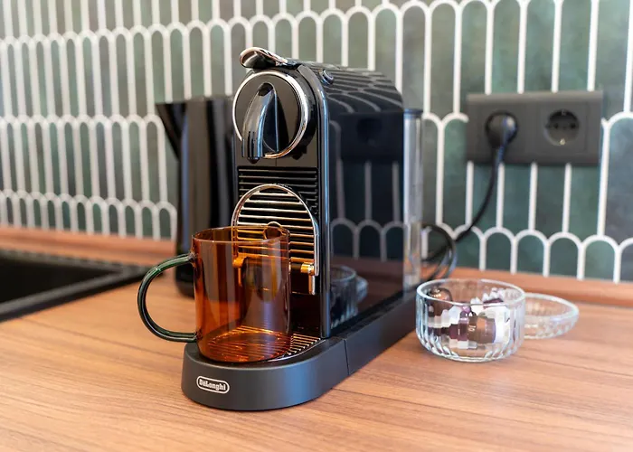 Luxury Apartment, Space For 7! Location Neukoelln & Kreuzberg Lägenhet *