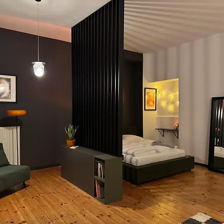 Apartment Luxury Apartment, Space For 7! Location Neukoelln & Kreuzberg *